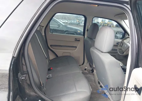 2010 Ford Escape Xls из США, поврежденный, VIN 1FMCU9C78AKD37645